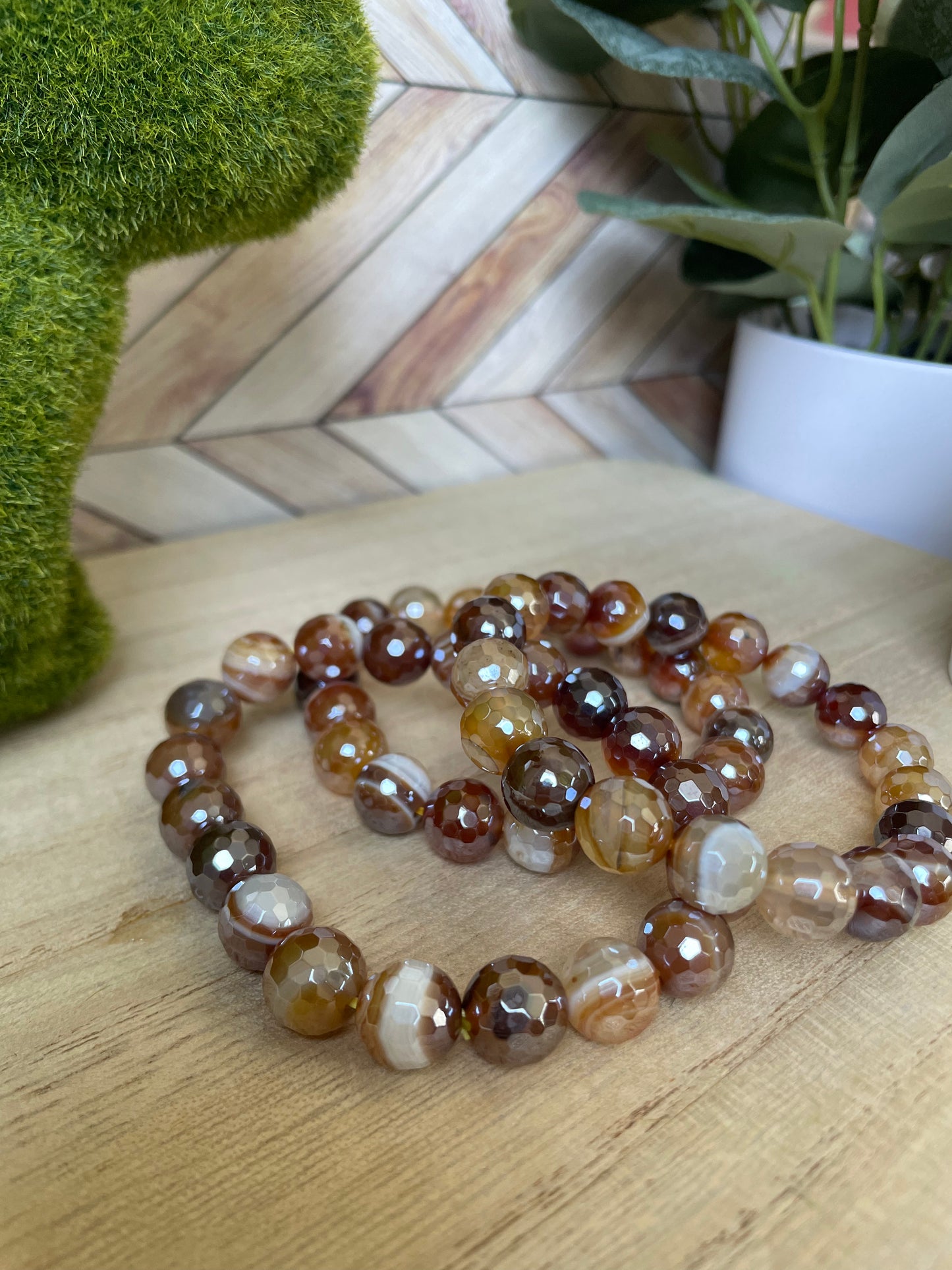 Plated Agate Stretch Bracelet