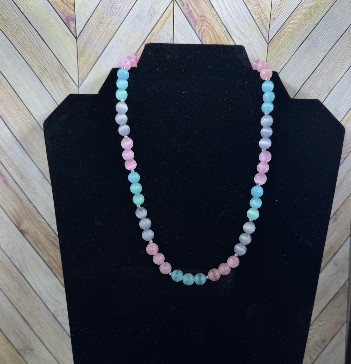 Cat’s Eye Beaded Necklace